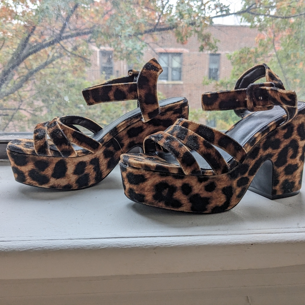 Urban Outfitters chunky cheetah platform heel